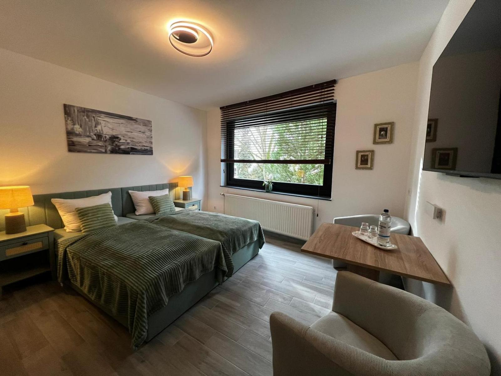 Holi Day Spa 2-Bett Zimmer App 3 Berlin Extérieur photo